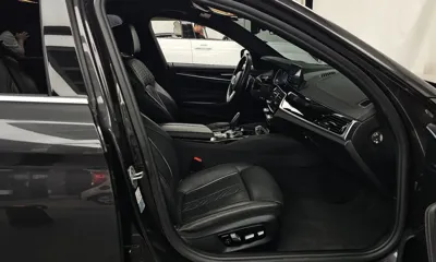 BMW 5-Series 2018, 98742 км, за 16576.73 USD - фото 11