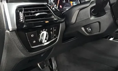 BMW 5-Series 2018, 98742 км, за 16576.73 USD - фото 30