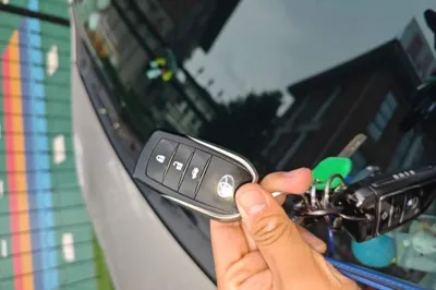 Toyota Corolla 2017, 104300 км, за 8798 USD - фото 17
