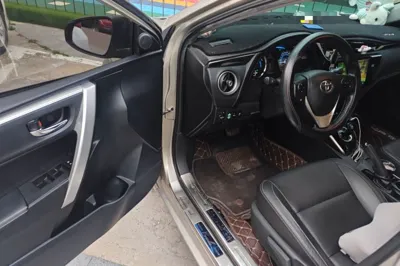 Toyota Corolla 2017, 104300 км, за 8798 USD - фото 19