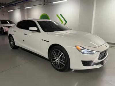 Maserati Ghibli 2019, 71400 км, за 17263.85 USD