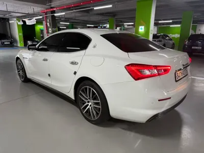Maserati Ghibli 2019, 71400 км, за 17263.85 USD
