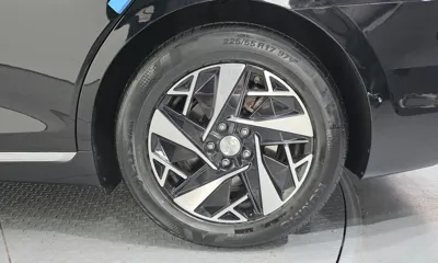 Hyundai Grandeur 2020, 70231 км, за 15064.42 USD