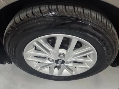 Kia Morning 2021, 29978 км, за 8326.84 USD