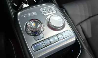 Genesis G90 2023, 56398 км, за 37051.49 USD - фото 9