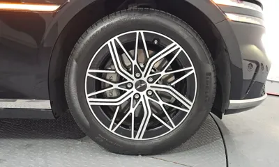 Genesis G90 2023, 56398 км, за 37051.49 USD - фото 21