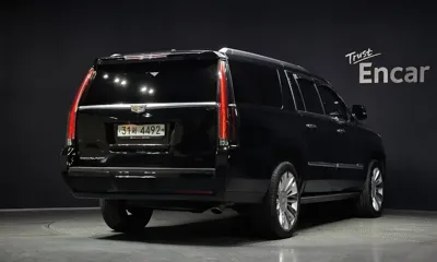Cadillac Escalade 2019, 150556 км, за 19815 USD
