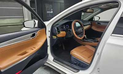 Hyundai Grandeur 2019, 116098 км, за 9518.78 USD - фото 10