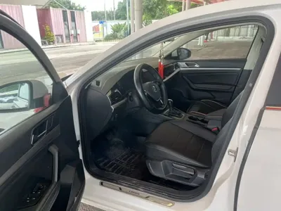 Volkswagen Lavida 2019, 63000 км, за 7747.16 USD - фото 12