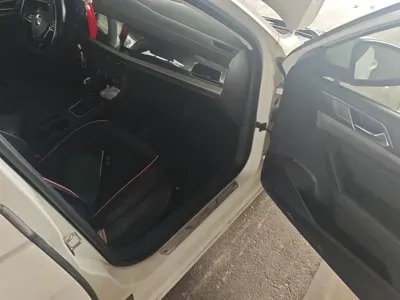 Volkswagen Lavida 2019, 63000 км, за 7747.16 USD - фото 21