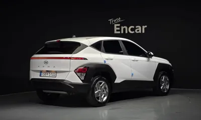 Hyundai Kona 2025, 8318 км, за 15302.46 USD