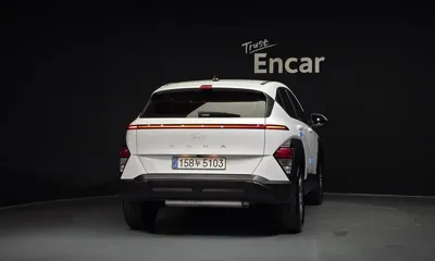 Hyundai Kona 2025, 8318 км, за 15302.46 USD