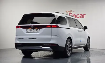 Kia Canival 2021, 141857 км, за 12151.86 USD