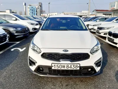 Kia K3 2020, 90000 км, за 7862.57 USD