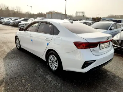 Kia K3 2020, 90000 км, за 7862.57 USD