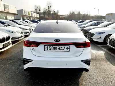 Kia K3 2020, 90000 км, за 7862.57 USD
