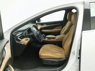 Buick LaCrosse 2018, 132200 км, за 7042.97 USD - фото 10