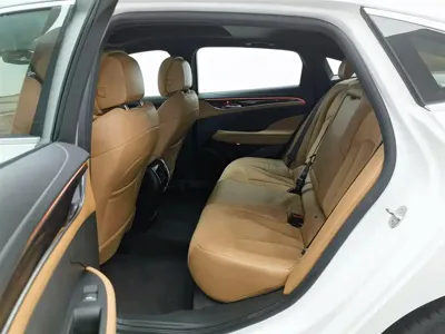 Buick LaCrosse 2018, 132200 км, за 7042.97 USD - фото 15