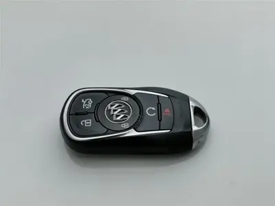 Buick LaCrosse 2018, 132200 км, за 7042.97 USD - фото 19