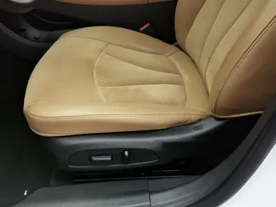 Buick LaCrosse 2018, 132200 км, за 7042.97 USD - фото 20
