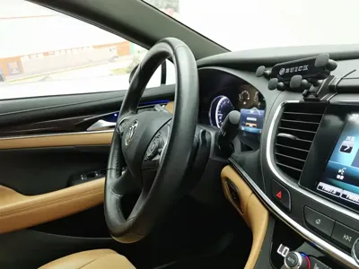 Buick LaCrosse 2018, 132200 км, за 7042.97 USD - фото 22