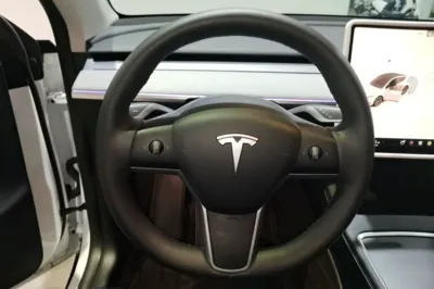 Tesla Model Y 2024, 40700 км, за 31164 USD - фото 13