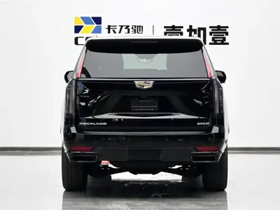 Cadillac Escalade 2026, 17100 км, за 214533.8 USD