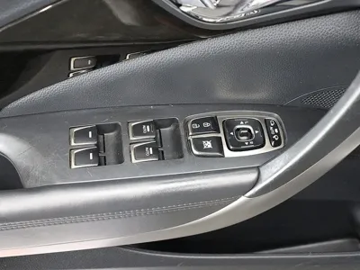 Hyundai Grandeur 2012, 157355 км, за 2593.77 USD - фото 13