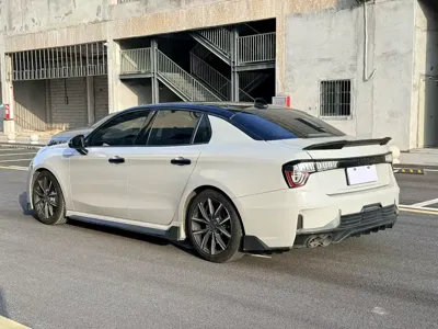 Lynk & Co 03 2020, 80000 км, за 7325.72 USD