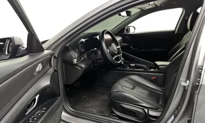 Hyundai Avante 2021, 51070 км, за 11035.2 USD - фото 11