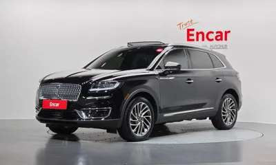 Lincoln Nautilus · 2020 год