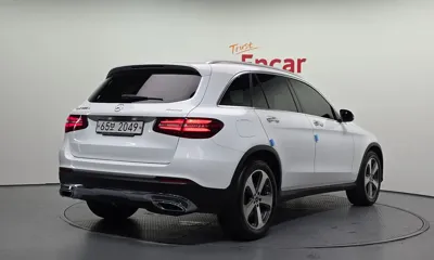 Mercedes-Benz GLC-Class 2017, 73895 км, за 16133.24 USD