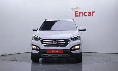 Hyundai Santafe 2015, 56666 км, за 7745.83 USD
