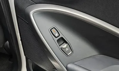 Hyundai Santafe 2015, 56666 км, за 7745.83 USD - фото 19