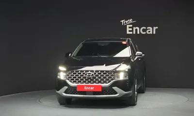 Hyundai Santafe 2023, 41566 км, за 19755.53 USD