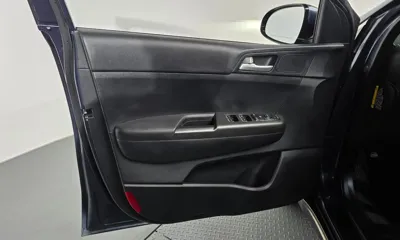 Kia Sportage 2019, 90746 км, за 10083.28 USD - фото 24