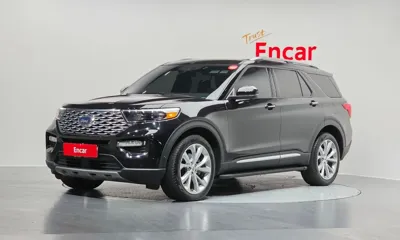 Ford Explorer · 2022 год