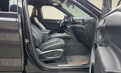 Ford Explorer 2022, 13698 км, за 26362.73 USD - фото 11