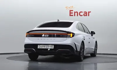 Hyundai Sonata 2024, 88492 км, за 15595.13 USD