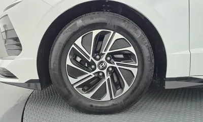 Hyundai Sonata 2024, 88492 км, за 15595.13 USD