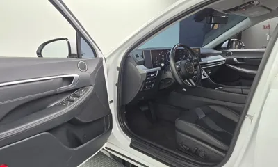 Hyundai Sonata 2024, 88492 км, за 15595.13 USD - фото 10