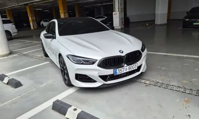 BMW 8-Series · 2025 год