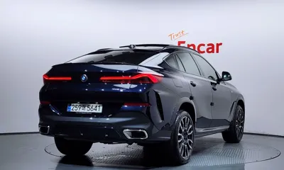 BMW X6 2025, 14601 км, за 74267.14 USD