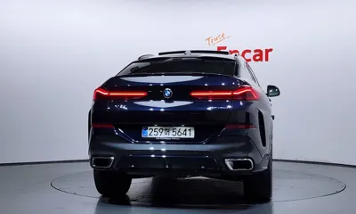 BMW X6 2025, 14601 км, за 74267.14 USD