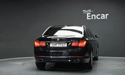 BMW 7-Series 2015, 94653 км, за 12806.34 USD
