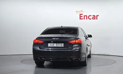 Genesis G80 2018, 100289 км, за 10726.12 USD