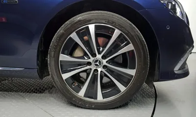 Mercedes-Benz E-Class 2021, 87784 км, за 17001.44 USD - фото 21