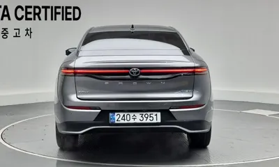Toyota Crown 2025, 8265 км, за 32705.65 USD