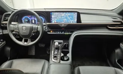 Toyota Crown 2025, 8265 км, за 32705.65 USD - фото 8