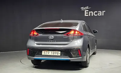 Hyundai Ioniq 2019, 120872 км, за 7687.3 USD